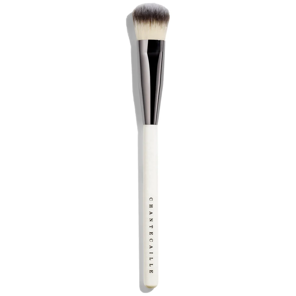 Кисть для тональной основы и маски Chantecaille Foundation & Mask Brush Image 1