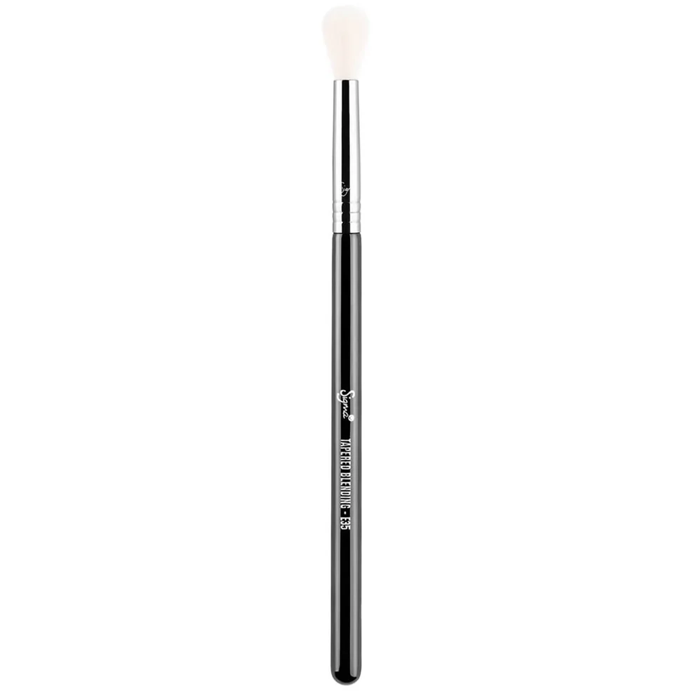 Sigma E35 Tapered Blending Brush Image 1