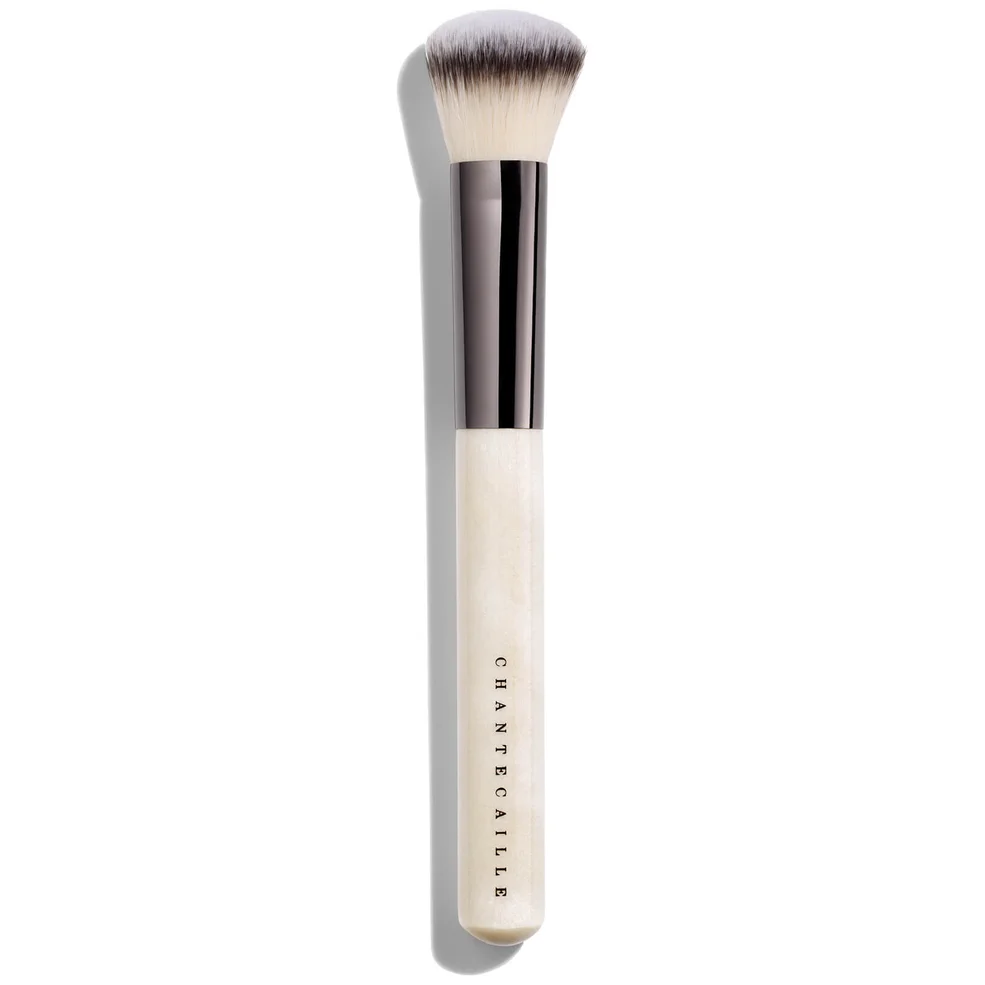 Кисть для скульптурирования Chantecaille Sculpting Brush Image 1