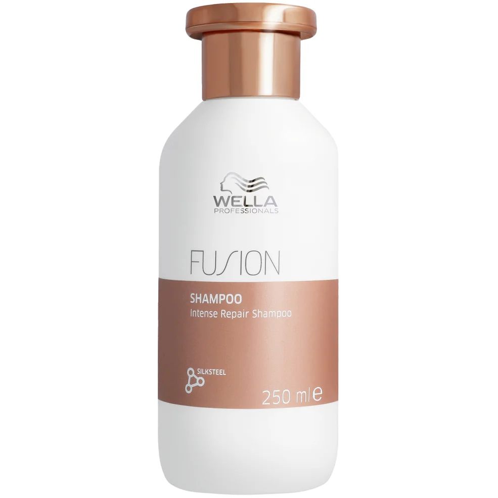Восстанавливающий шампунь Wella Professionals FUSION 250 мл Image 1