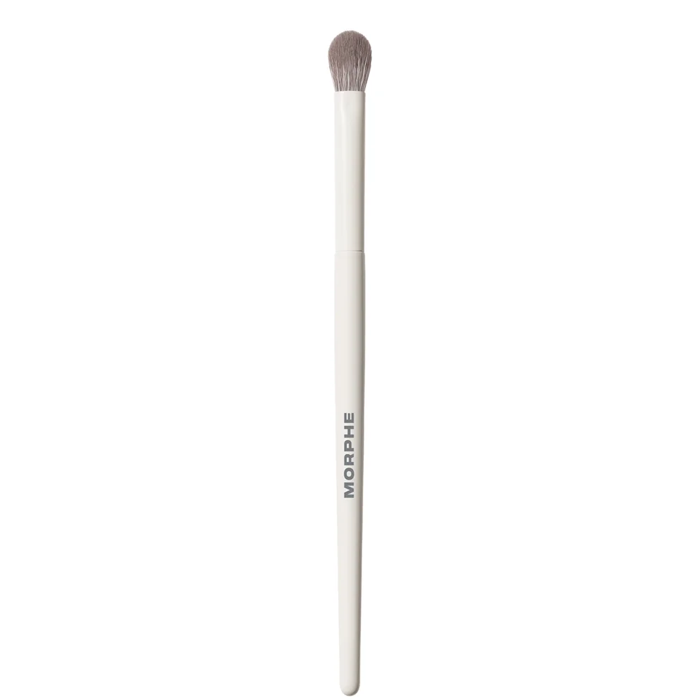 Morphe M332 Medium Rounded Blender Eyeshadow Brush Image 1