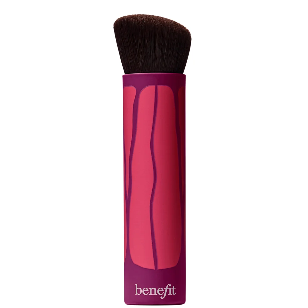 benefit Hoola WaveMaker Cream Bronzer Brush Image 1